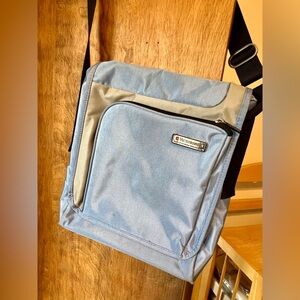 Victorinox light blue crossbody messenger bag